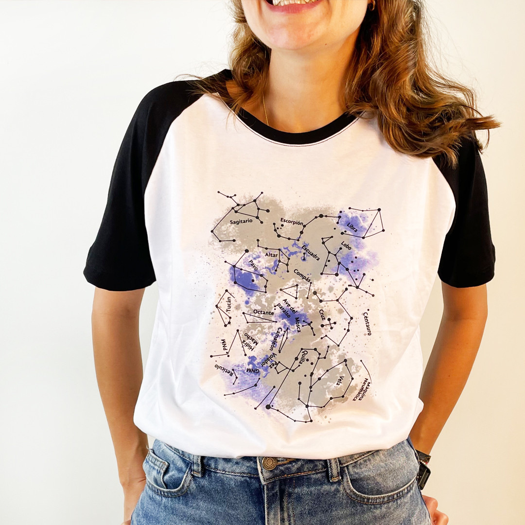Imagen Camiseta Constelaciones fit femenino