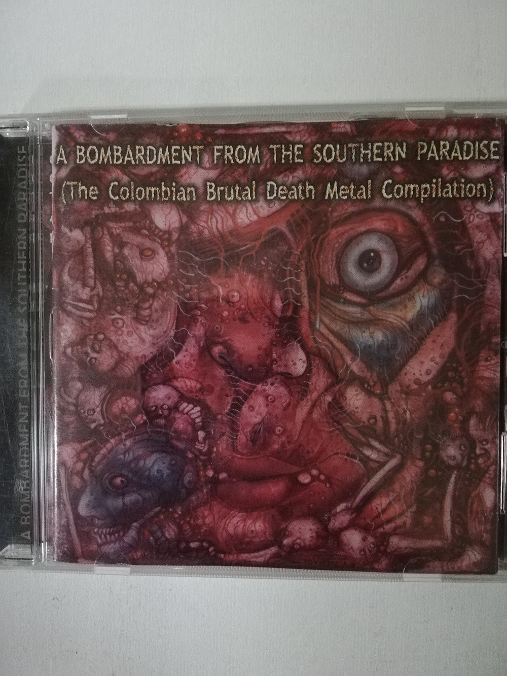 Imagen CD A BOMBARDMENT FROM SOUTHERN PARADISE - THE COLOMBIAN BRUTAL DEATH COMPILATION