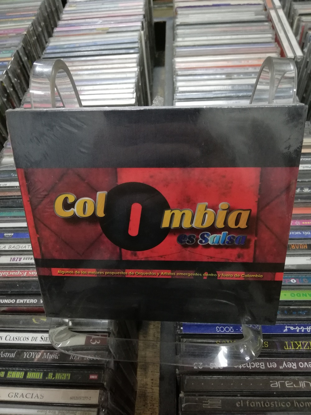 Imagen CD COLOMBIA ES SALSA