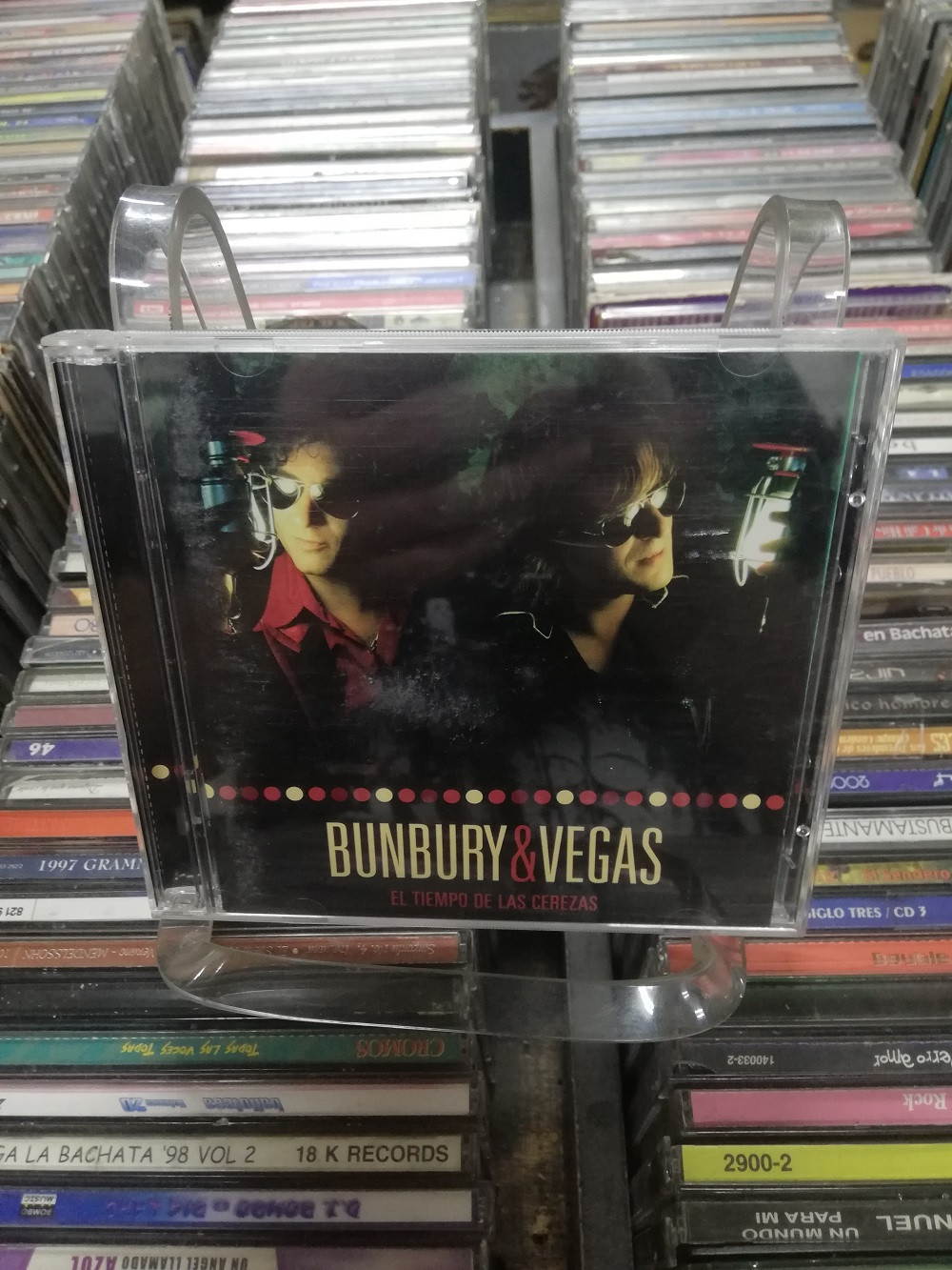 Imagen CD DOBLE BUNBURY & VEGAS - EL TIEMPO DE LAS CEREZAS