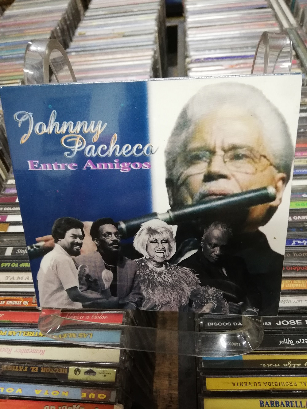 Imagen CD JOHNNY PACHECO - ENTRE AMIGOS 1