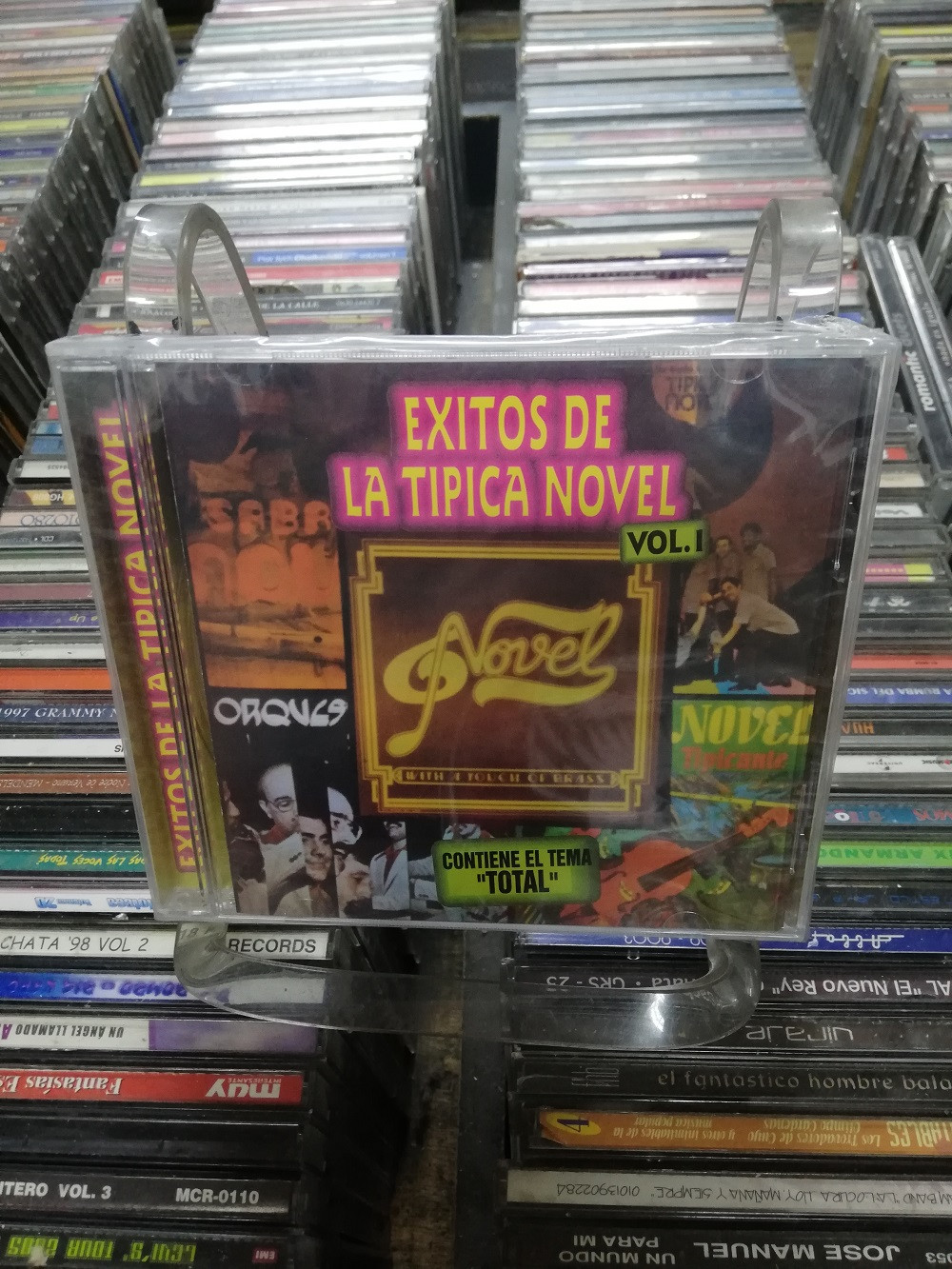 Imagen CD LA TIPICA NOVEL - EXITOS
