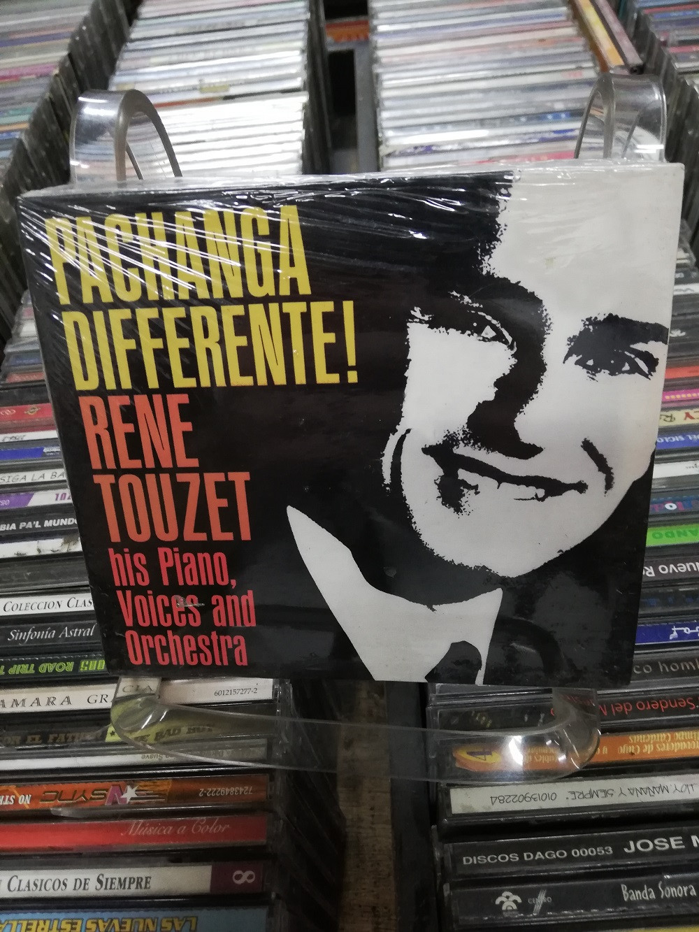 Imagen CD NUEVO RENE TOUZET - PACHANGA DIFERENTE!