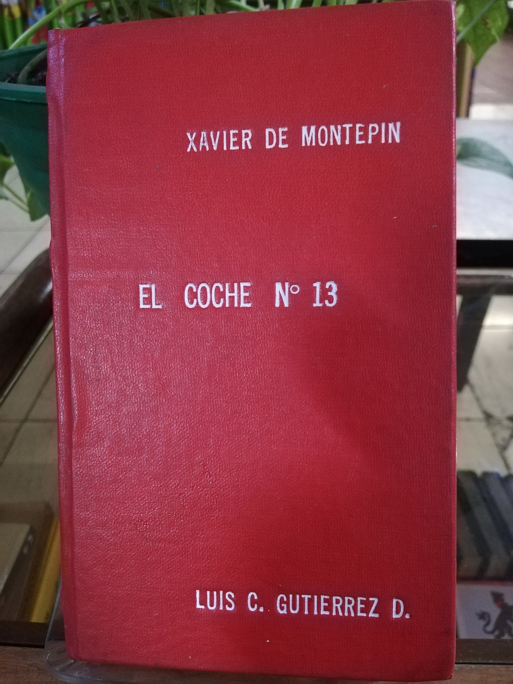 Imagen EL COCHE No. 13 -XAVIER DE MONTEPIN 2