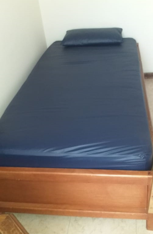 Imagen Forro antifluido con cremallera  para colchón cama sencilla 2
