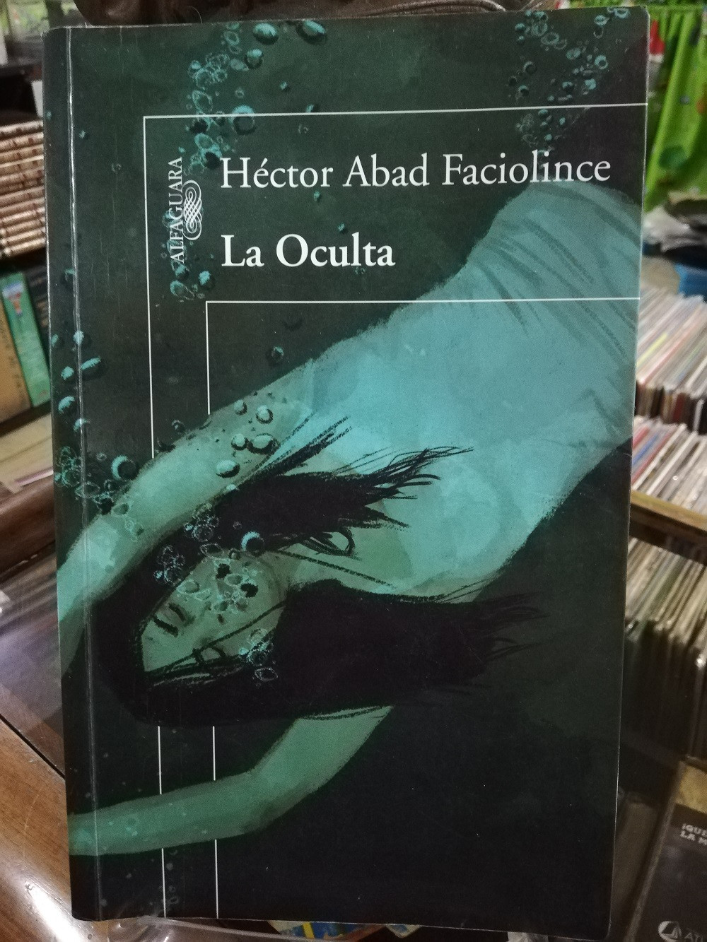 Imagen LA OCULTA - HECTOR ABAD FACIOLINCE 1