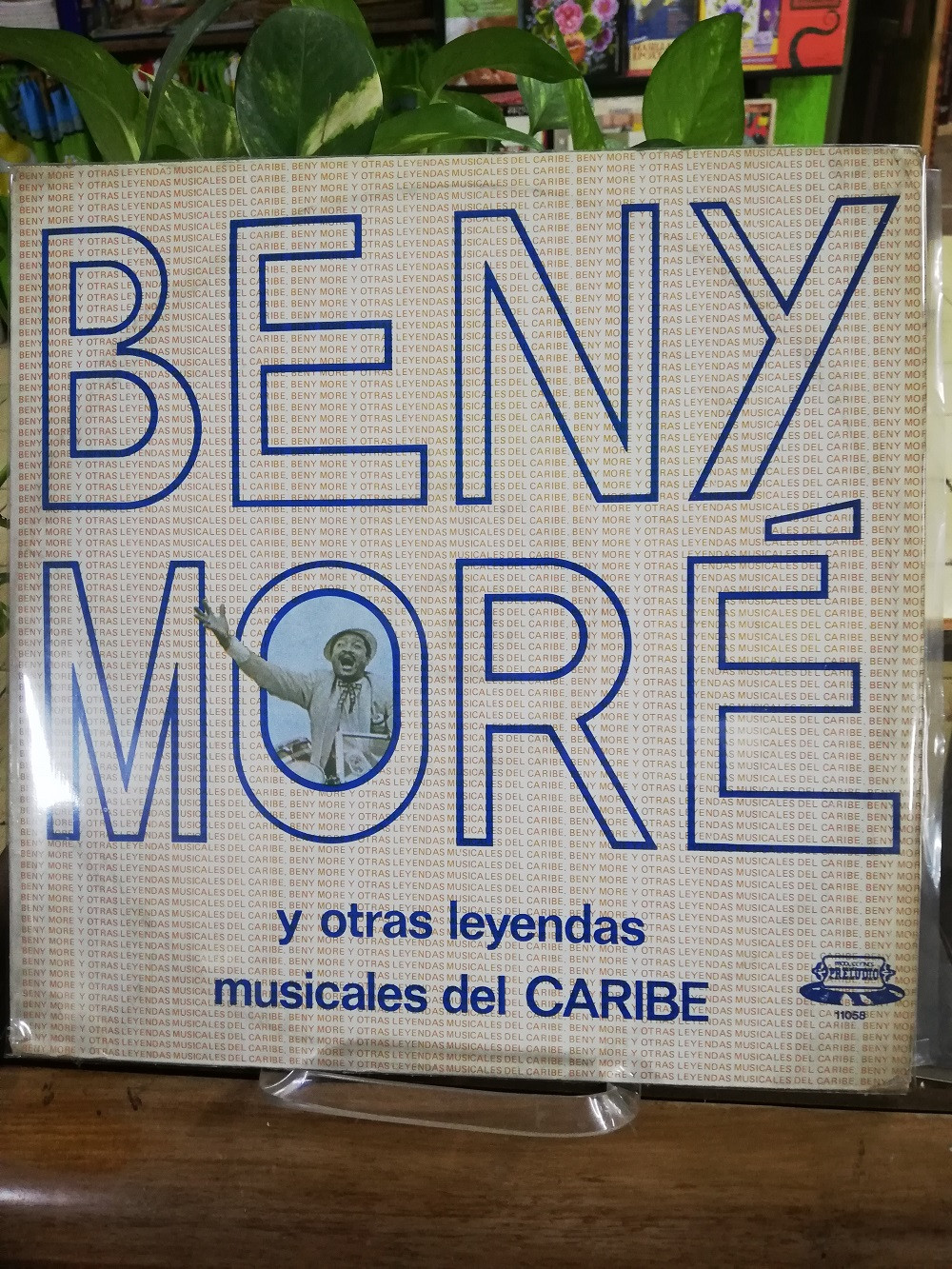 Imagen LP BENNY MORÉ Y OTRAS LEYENDAS MUSICALES DEL CARIBE
