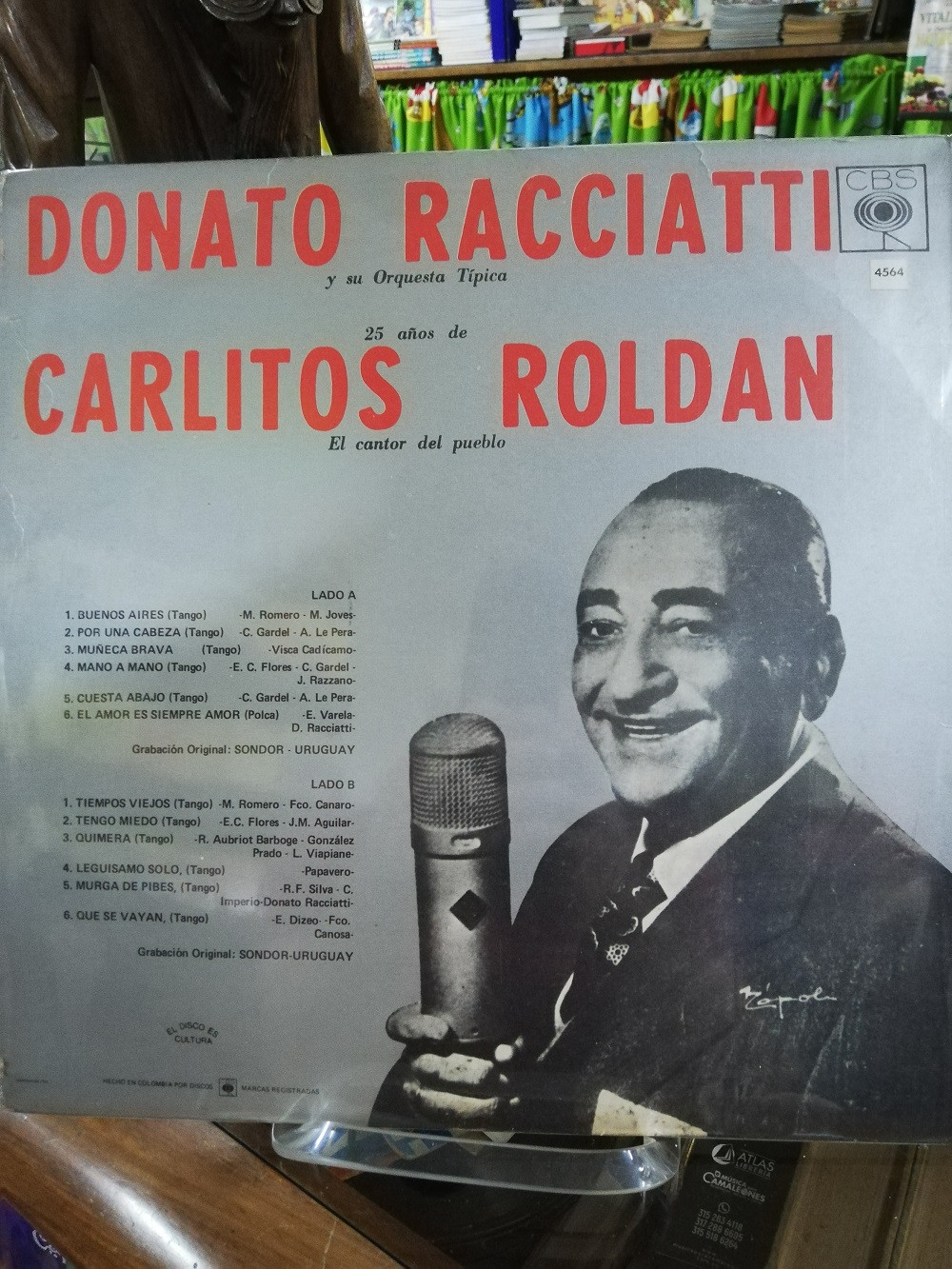 Imagen LP DONATO RACCIATTI Y SU ORQUESTA TIPICA - 25 AÑOS DE CARLITOS ROLDAN EL CANTOR DEL PUEBLO 2