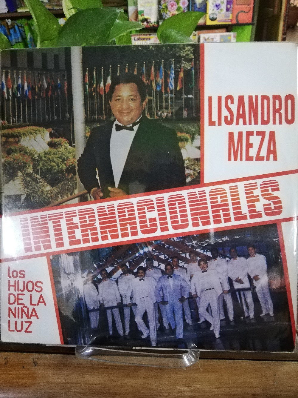 Imagen LP LISANDRO MEZA Y LOS HIJOS DE LA NIÑA LUZ - INTERNACIONALES 1