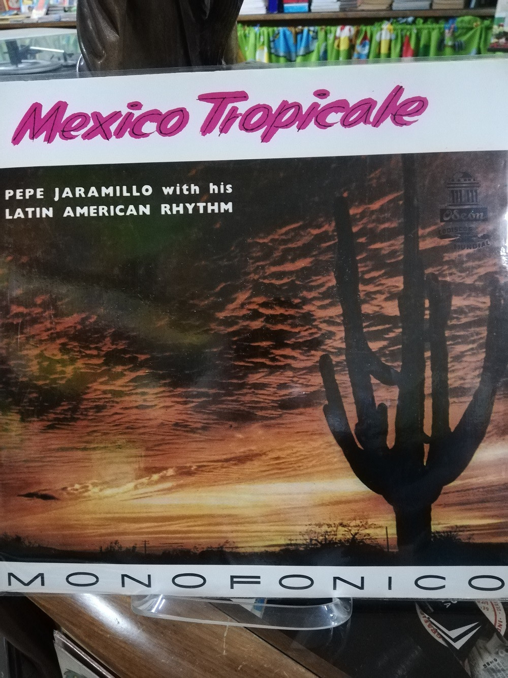 Imagen LP PEPE JARAMILLO WITH HIS LATIN AMERICAN RHYTHM - MEXICO TROPICALE 1