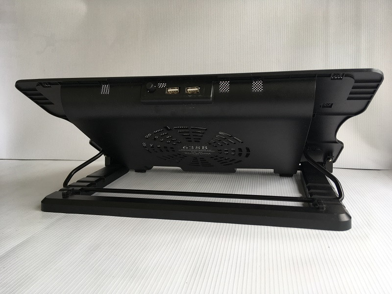 Mesa para Computador Portátil con Ventilador: SO025 FisioAyudas