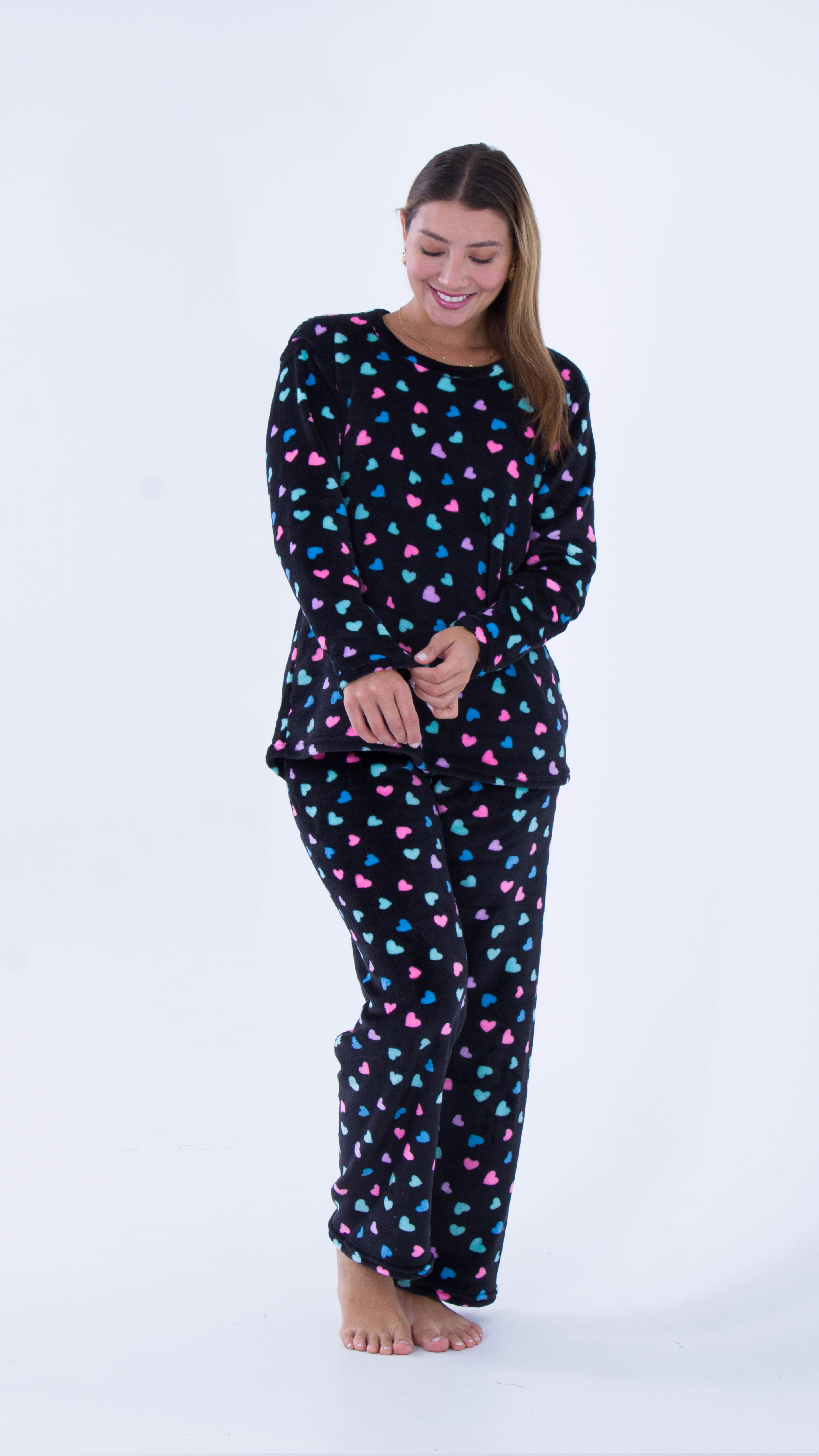 Imagen Pijama térmica, fondo negro-corazones de colores 3