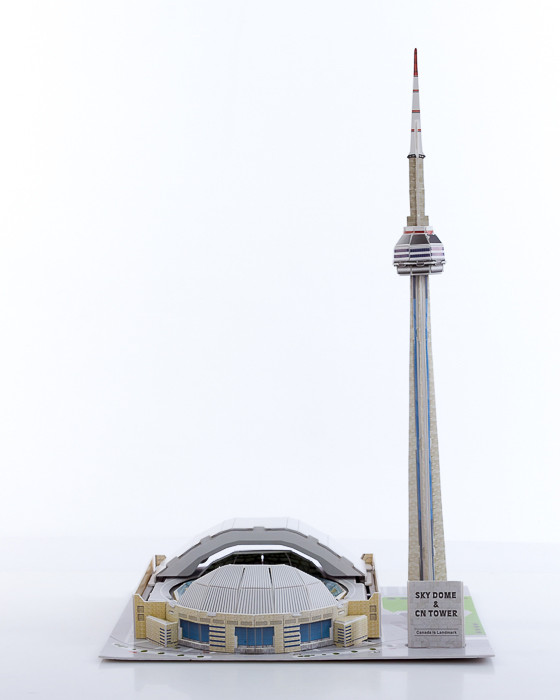 ImagenRompecabezas 3D en Caja: Torre Nacional de Canadá