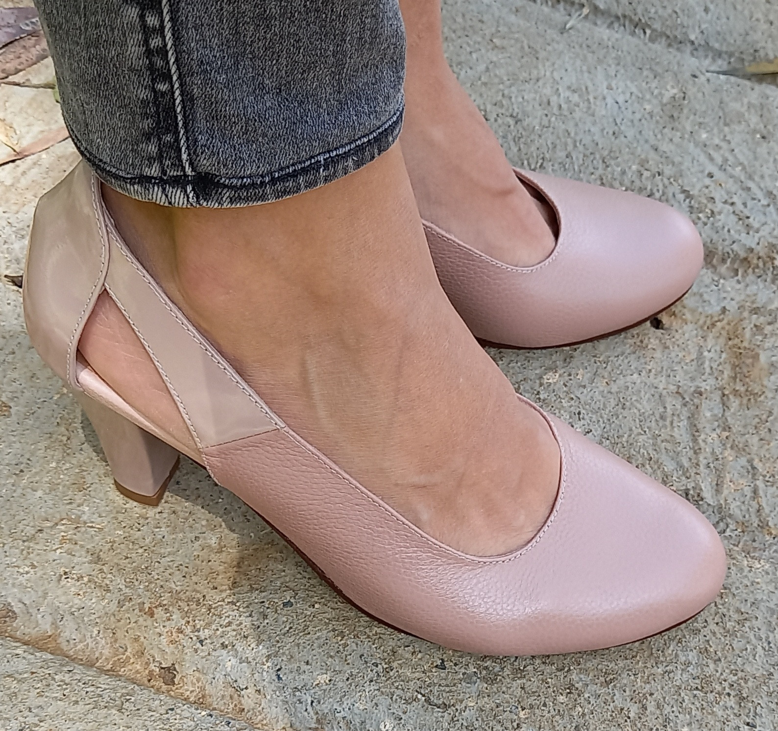 Imagen Zapato clásico en cuero tipo napa y charol altura 5 1/2 cm 1