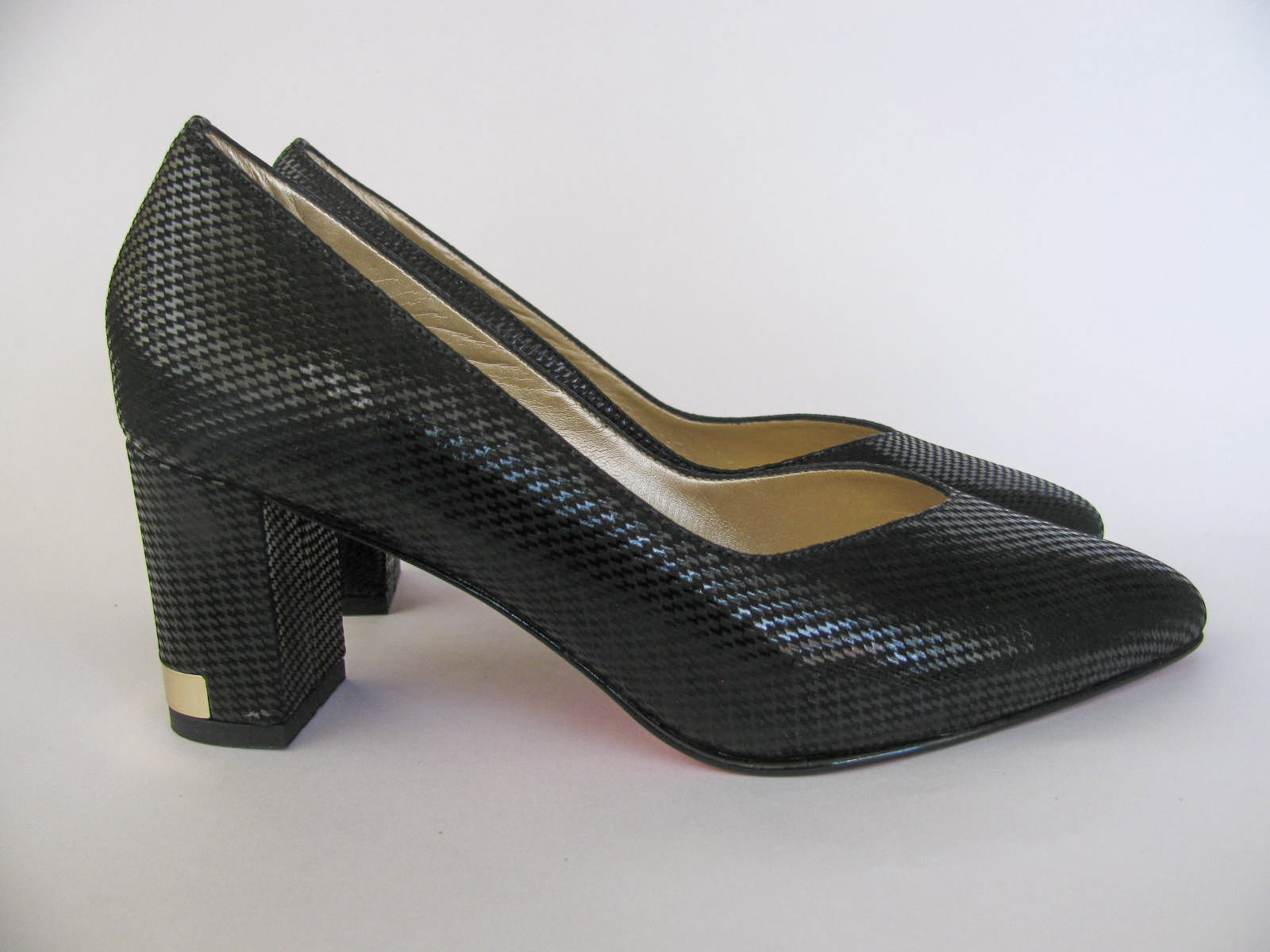 Imagen Zapato clásico tacón 5 y medio en cuero tipo folia 1